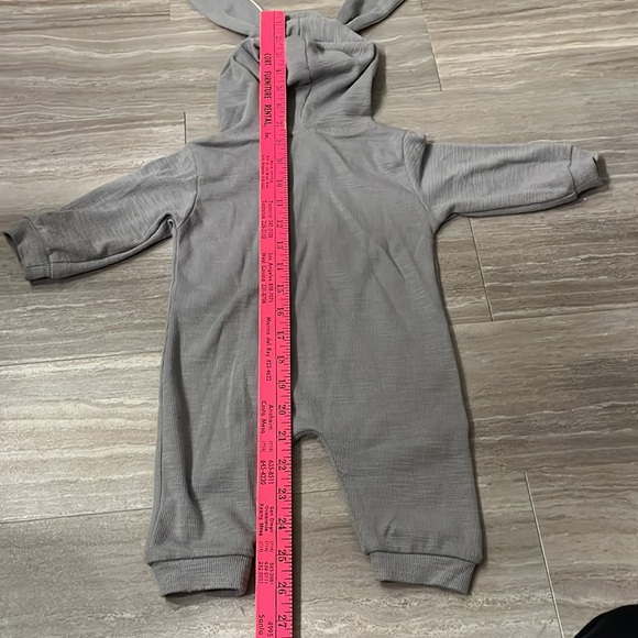 Baby Bunny Ear Zip Coverall Romper - Picture 9 of 10